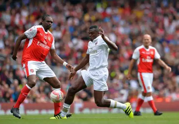 Kanu Nwankwo Scores A Hat Trick As Arsenal Legends Beat AC Milan Glorie 4 - 2